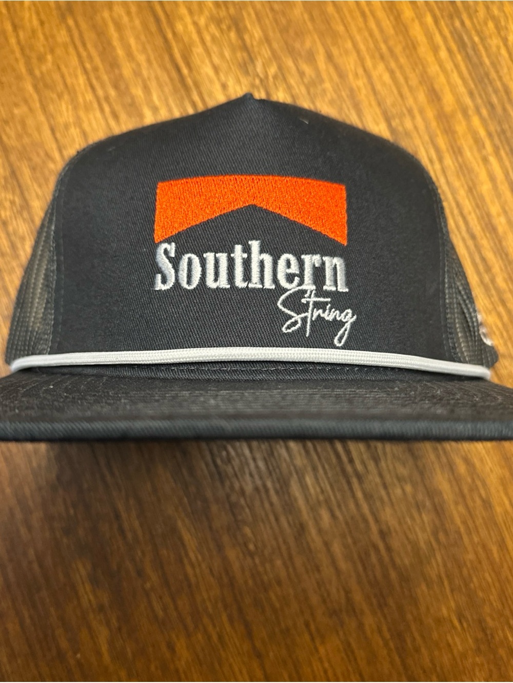 Southern String Hat Co Marlboro design Trucker hat - Picture 3 of 7